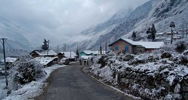 Charming high-altitude mountain village of Lachen in North Sikkim